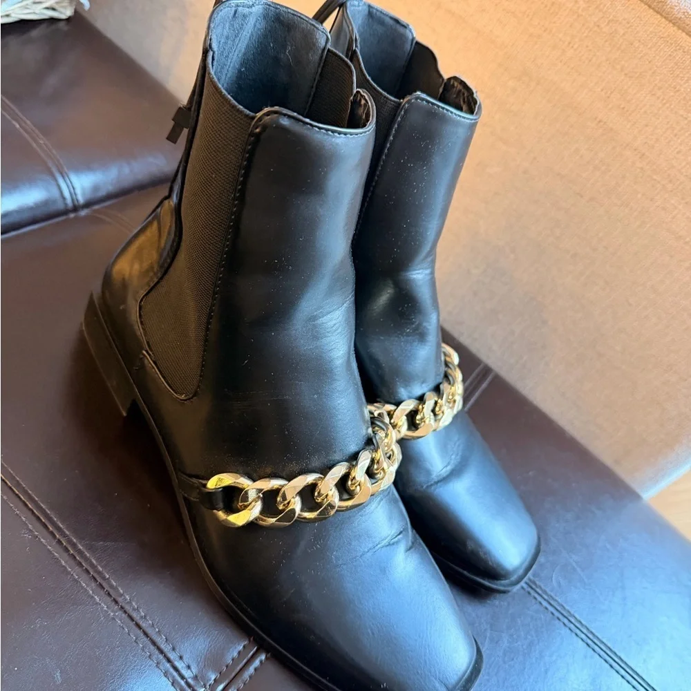Zara Women Low Heel Chain Ankle Boots
